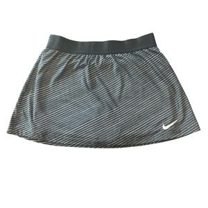 Nike Women's Small Dry Fit Tennis Skirt